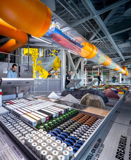 The cargo table