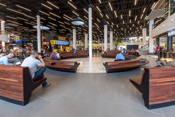 Central seating area with led strips and ceramic tiles