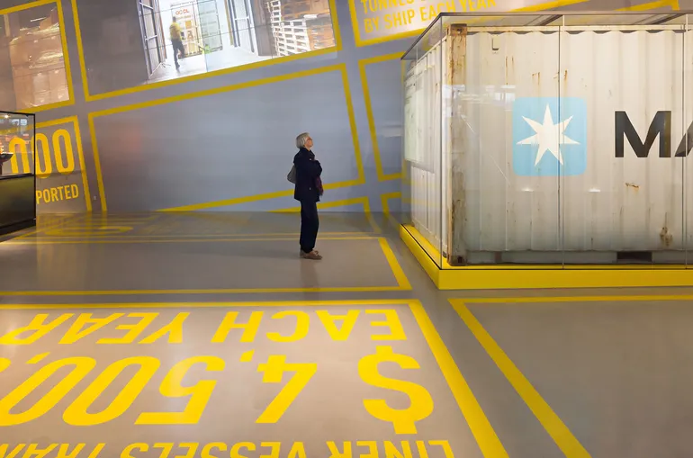 Spotlight on the container