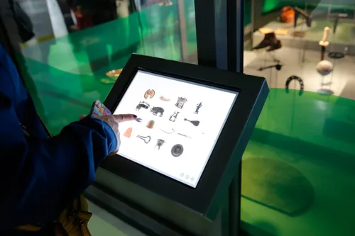 Discovering the objects