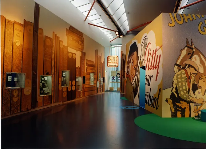 outer skin with book spines