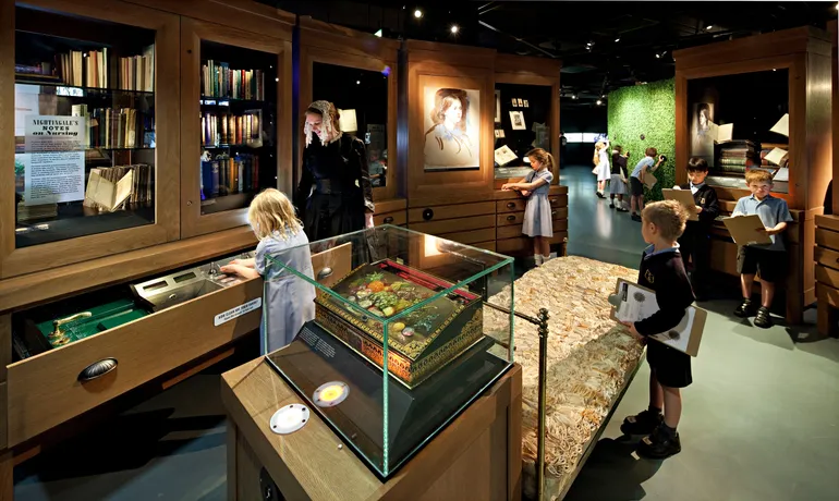 Cabinet pavilion