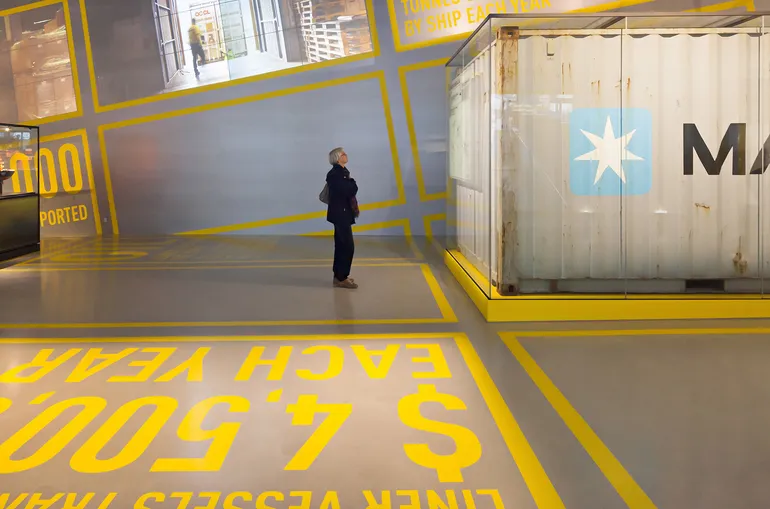 Spotlight on the container