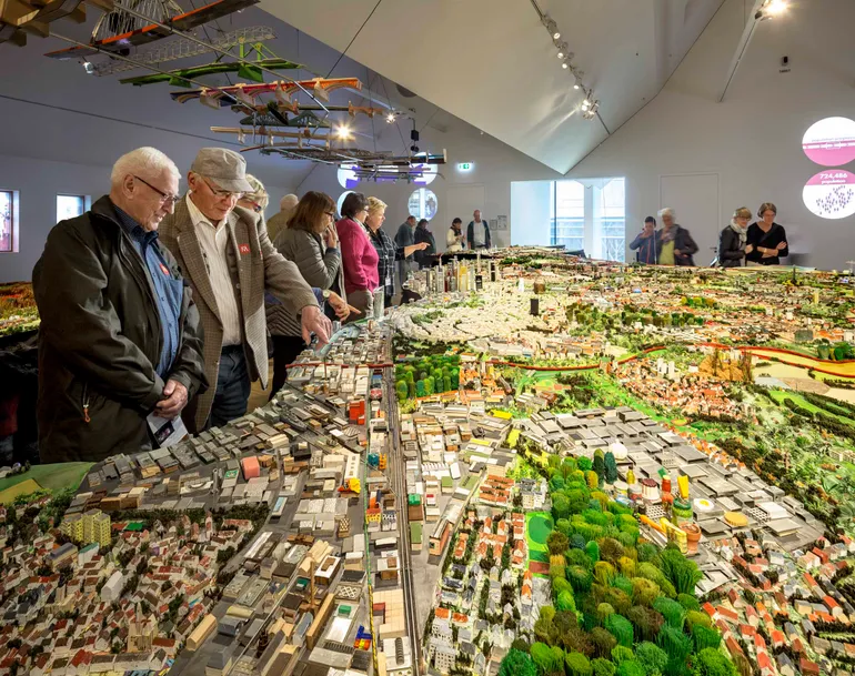 Herman Helle Model of the city